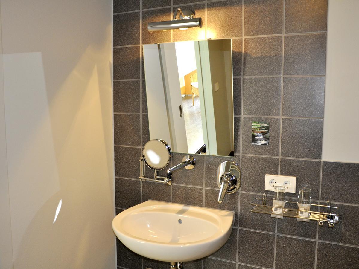 Seminarhotel In Der Manfred-Sauer-Stiftung Lobbach Cameră foto