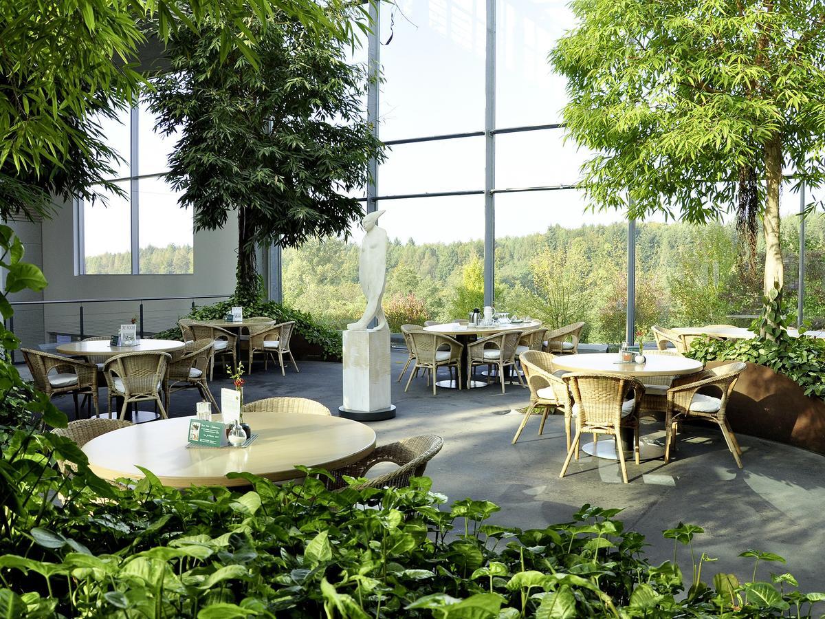 Seminarhotel In Der Manfred-Sauer-Stiftung Lobbach Exterior foto